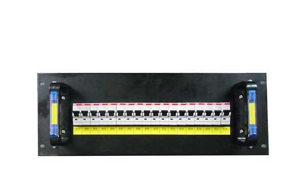 購(gòu)買(mǎi)低壓配電箱注意事項(xiàng)-助你買(mǎi)到合適的產(chǎn)品【千亞電氣】